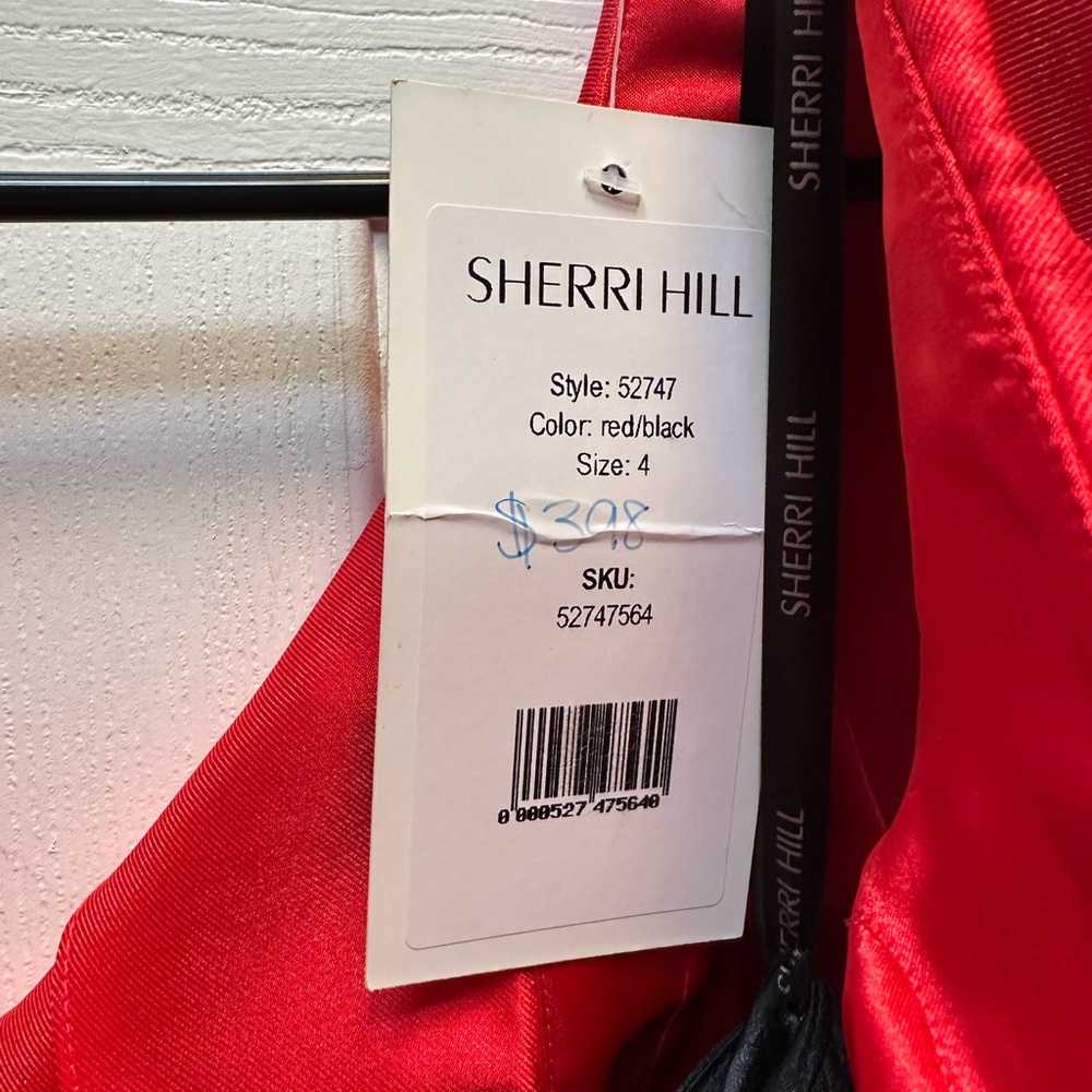 2 Pc Sherri Hill red and black prom dress NWT new - Picture 2 of 4